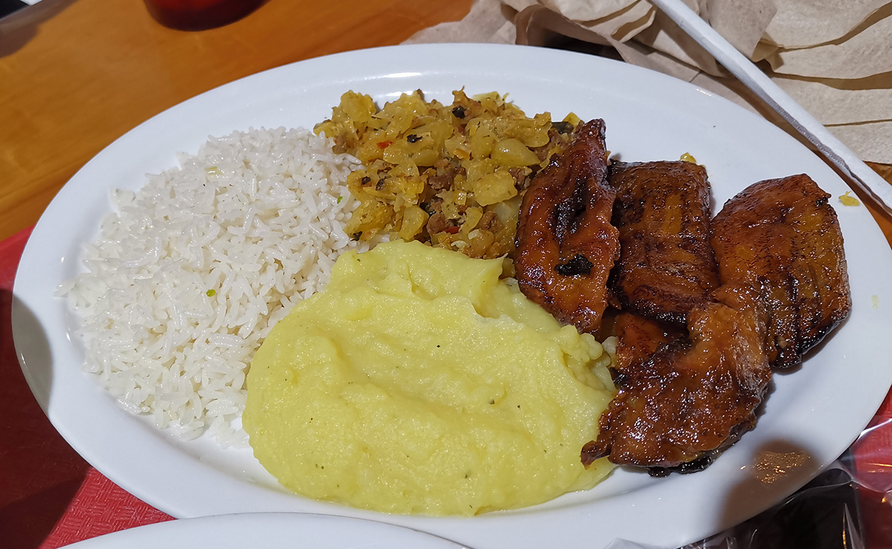 Picadillo de Papalla-restaurante-el-yugo-guapiles-limon-26072023