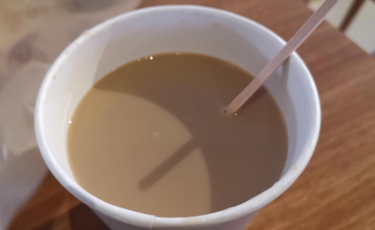 cafe-con-leche-12oz-restaurante-Arbys-oxigeno-human-playground-distrito-san-francisco-canton-heredia-heredia-28042024