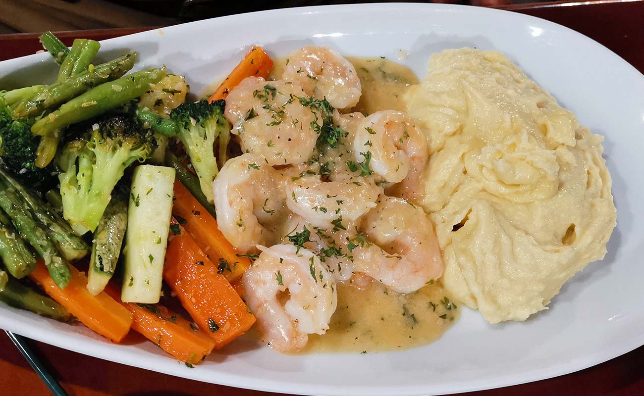 camarones-al-ajillo-restaurante-tierra-mar-distrito-san-joaquin-canton-flores-heredia-19042024
