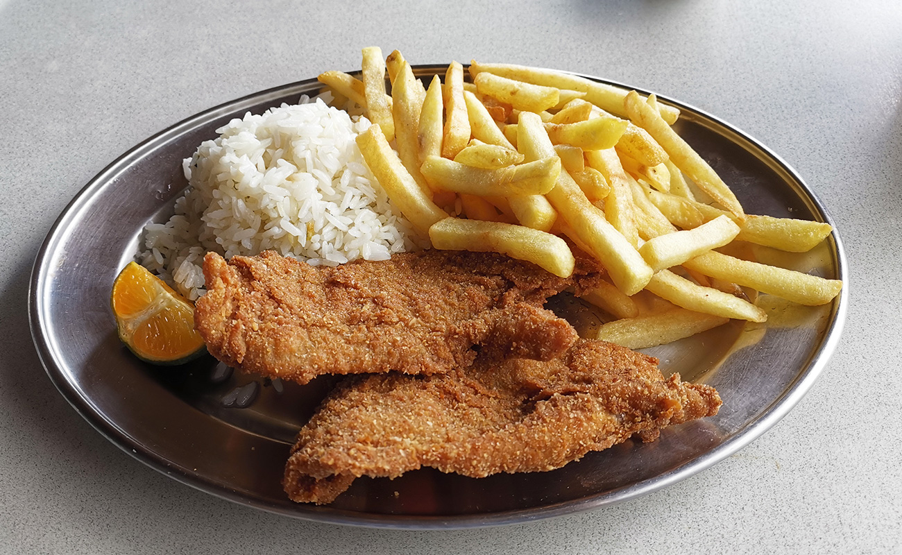 corvina-empanizada-con-papas-cevichera-san-joaquin-distrito-san-joaquin-canton-de-flores-heredia-06022024