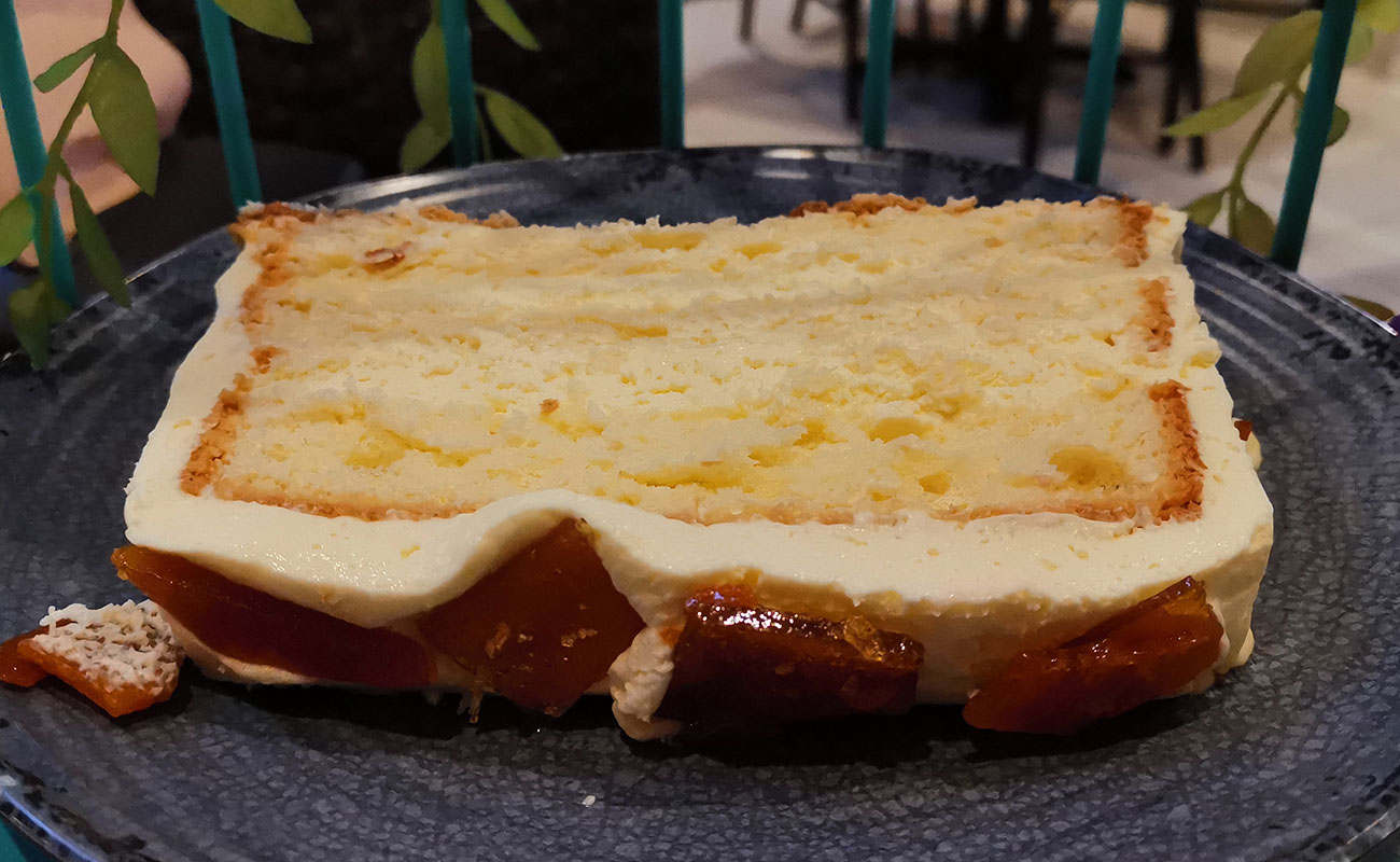 Queque Cristal / Rosti Pollos, Oxigeno Human Playground, San Francisco, Heredia 15102023